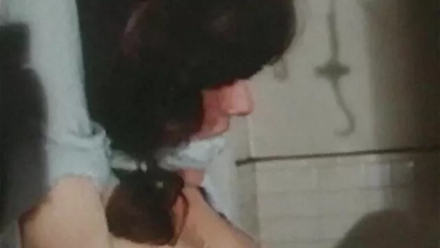 Tommy l'a fait de telle manière que le bébé était surexcité et au bout de quelques minutes, il lui faisait déjà une fellation film x francais en streaming profonde. Le mec a baisé cette jeune salope dans tous les trous sans quitter le lit