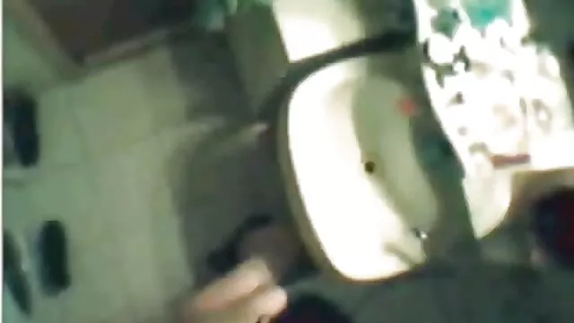 Plantureuse film complet en francais x dame a fait une pipe à un mec et a avalé beaucoup de sperme