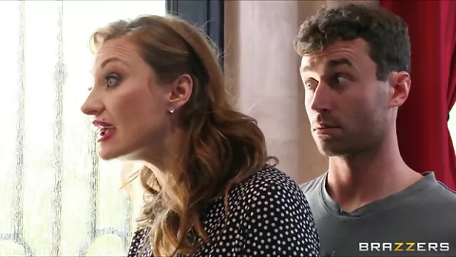Le mec en baise et en lèche un, et film x amateur français le second est sucé