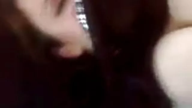 Les filles sucent une belle strip-teaseuse film x francais en entier