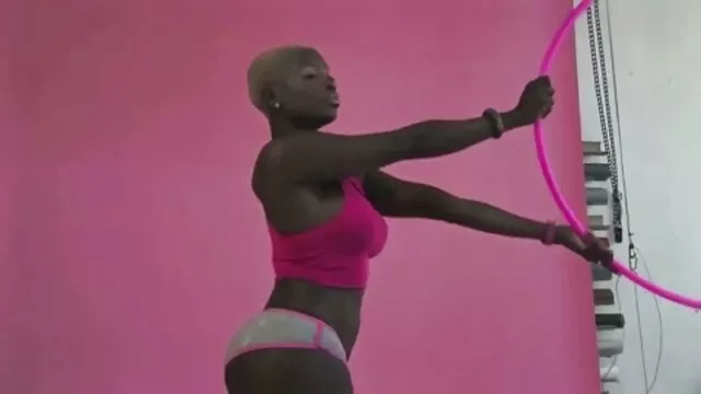 La film sexe gratuit francais milf sexy d'un ami séduit