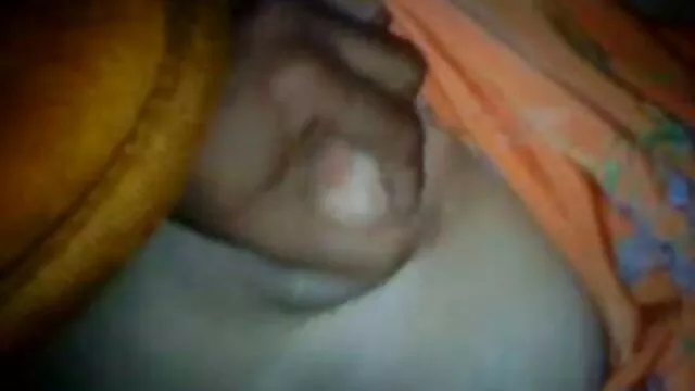 Salope mature aux film porno français 18 ans gros seins jouit en position 69