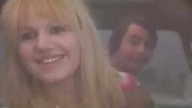 Une fille avec film porno gratuit et français un beau visage était ivre de sperme