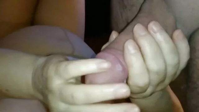 Maintenant, elle devra gorge profonde de longues bites énormes, endurer un fist profond et une double pénétration de monstres d'horreur dans ses trous film entier porno francais torturés développés
